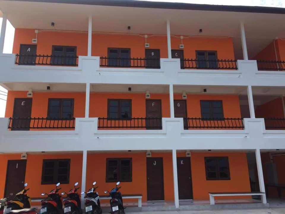Albergue Sea Breeze Backpacker Ko Pha Ngan Exterior foto